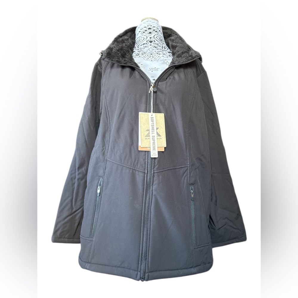 ZeroXposur Women's Black Softshell Ski Jacket